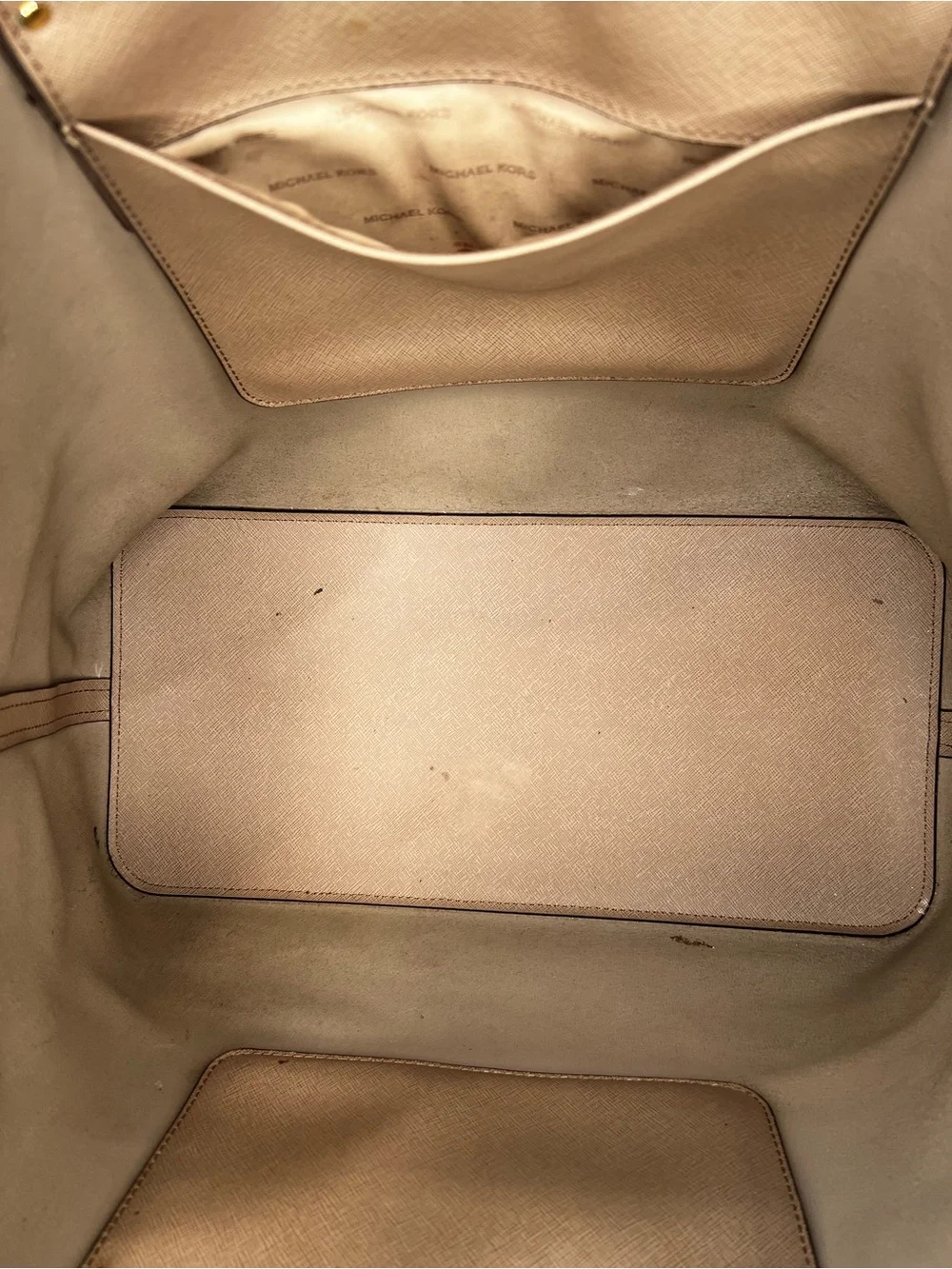 Michael Kors Leather Tote Shoulder Bag Jet Set Extra Large Travel Tan Brown